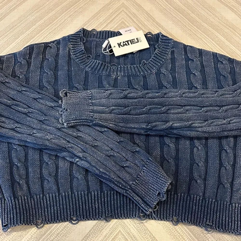 Katie J NYC Girls Washed Blue Distressed Cable Knit Cropped Sweater Size XL NWT
